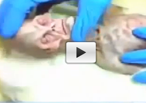 Vídeo mostra possível de autópsia de ETs na Rússia