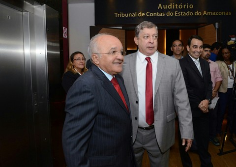 Melo diz que postura do TCE facilita aplicação dos recursos públicos