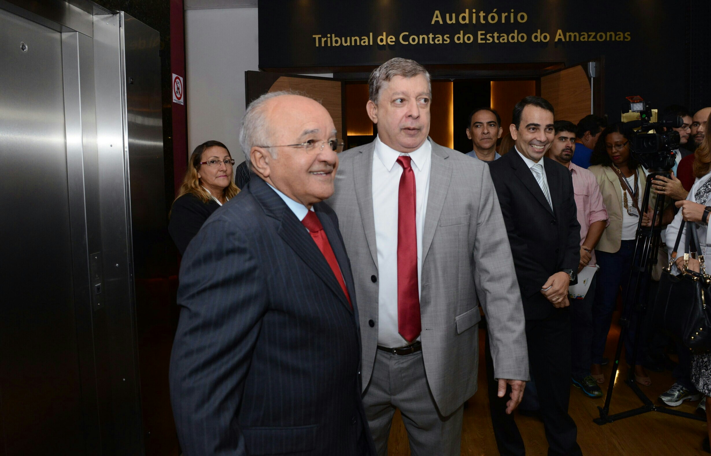 Melo diz que postura do TCE facilita aplicação dos recursos públicos