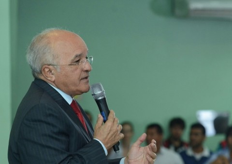 Governo estuda criar supersecretaria para Ciência e Tecnologia no Amazonas