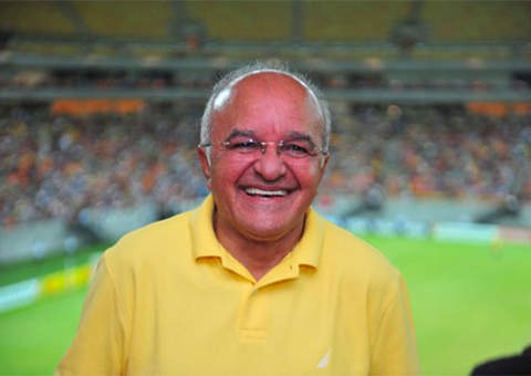 Melo leva eleição para 2º turno