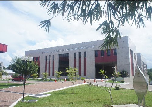 Diretor do TCE recebe homenagem do TRT  