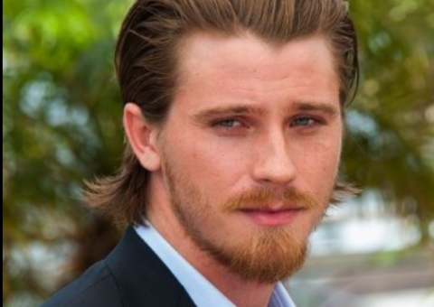 Garrett Hedlung será o Capitão Gancho do novo filme de Peter Pan