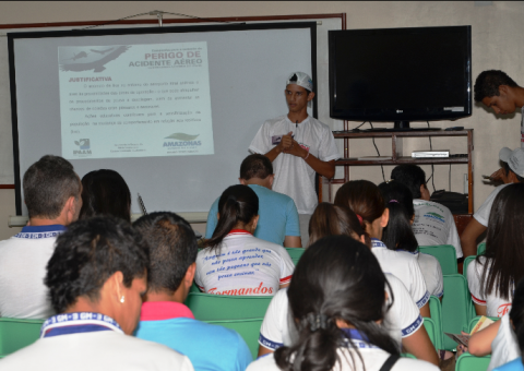 Ipaam lança campanha do Perigo Aviário em Manicoré e Borba