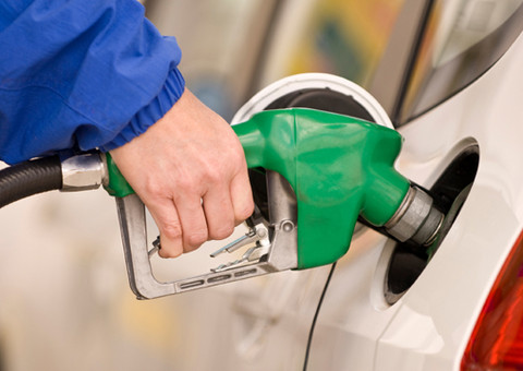 Gasolina pode subir até R$ 0,12