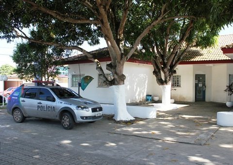 Mototaxista é preso por abusar adolescente na Praça 14