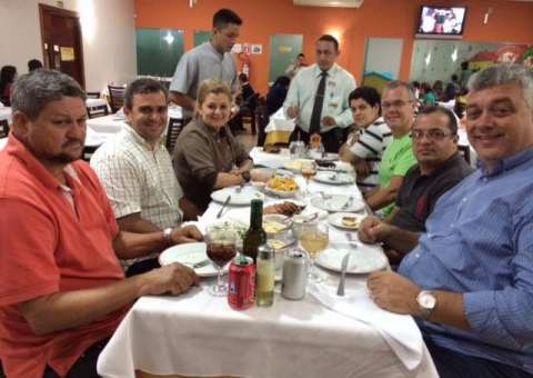 Após reabrir, Picanha Mania recebe Secretário de Saúde para comer