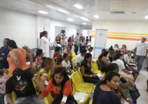 Pacientes do 28 de Agosto enfrentam falta de atendimento