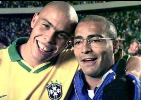 Romário e Ronaldo continuam se alfinetando