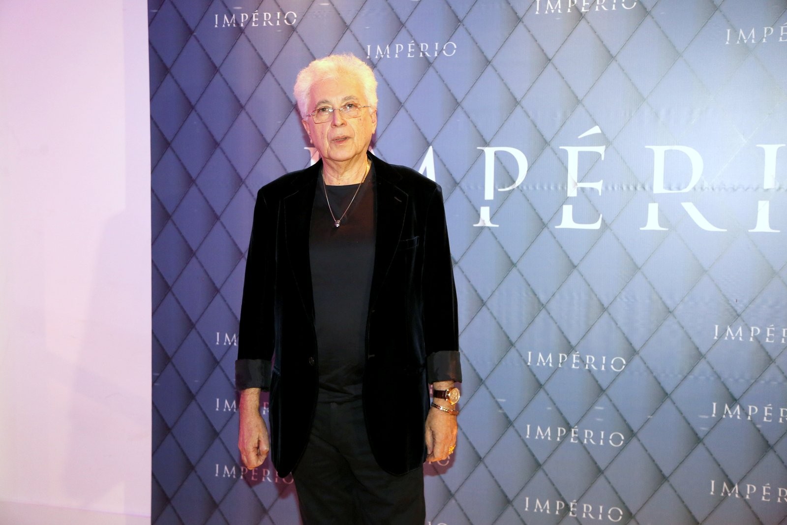 Globo erra e coloca Aguinaldo Silva na lista de investigados do Lava Jato