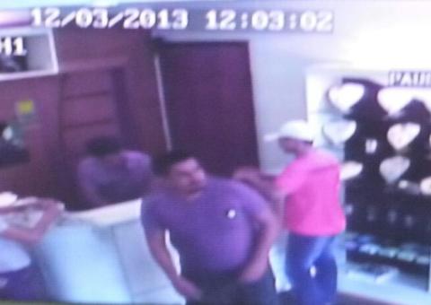  Polícia  identifica  homem que matou dono da joalheria  
