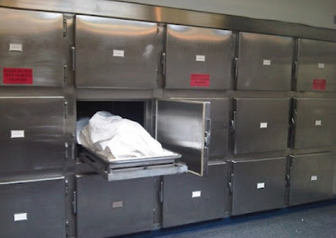 Idosa “ressuscita” após 11 horas em câmara fria 