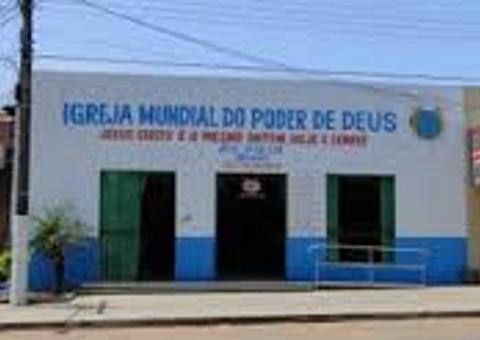 Ladrões entram em igreja, rendem  o pastor, mas acabam presos