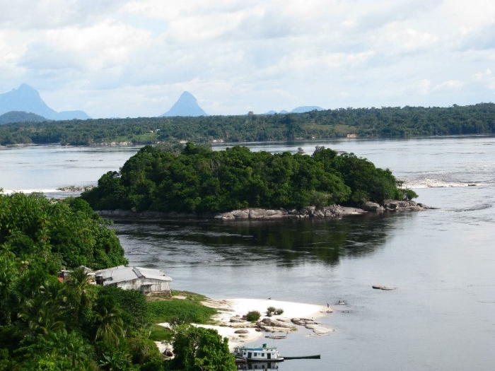Corpo de policial desaparecido no rio Negro é encontrado próxima à praia
