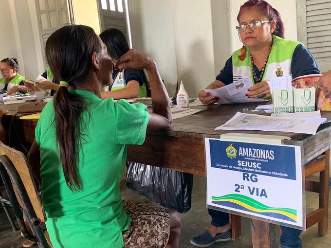 Menor de idade tem que solicitar acompanhado do responsável - Fotos: Divulgação/Sejusc