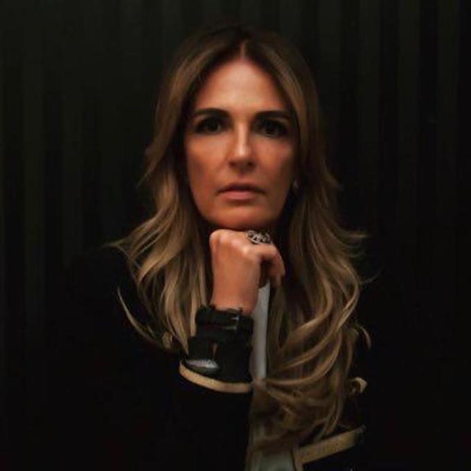 A professora Angela Bulbol de Lima faz palestra sosbre compliance