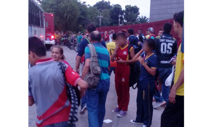 Situação dos usuários na Ceasa. Foto: Leitor/Portal do Holanda