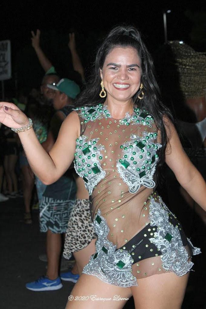 Ensaio de rua no Morro da Liberdade