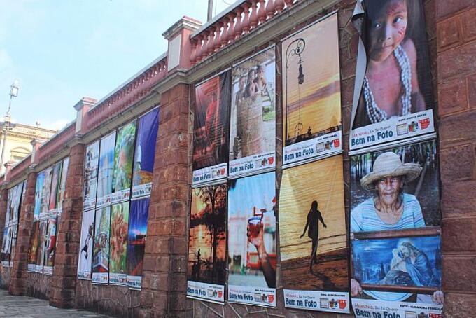 Mostra "Manaus Bem na Foto" está exposta na lateral do TA - Foto:Eustáquio Libório/PH
