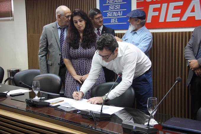 O termo foi assinado na terça-feira, dia 23 - Foto: Divulgação/MPF AM