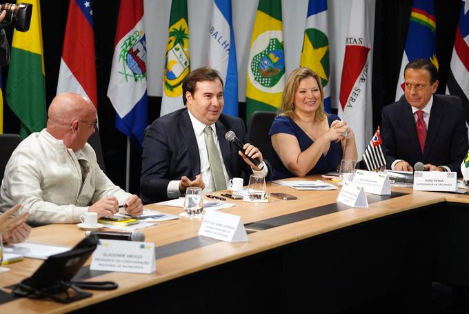 Manter estados e municípios no relatótio é uma questão política - Foto: Divulgação/Ag. Câmara