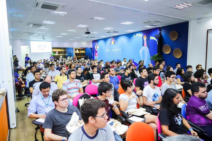 Evento busca aproximar a comunidade de especialistas da indústria - Foto: Reprodução