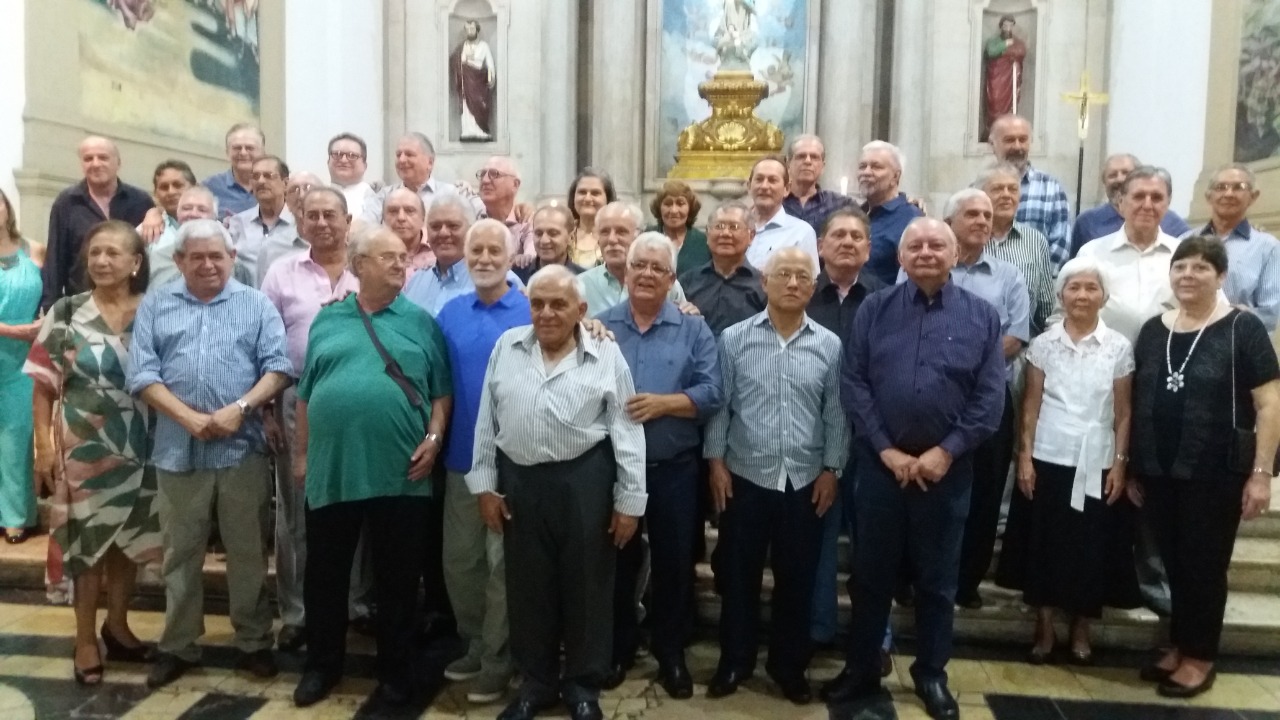 Parte da Turma Medicina - UA 1972 reunida 45 anos depois - Foto: Divulga&ccedil;&atilde;o