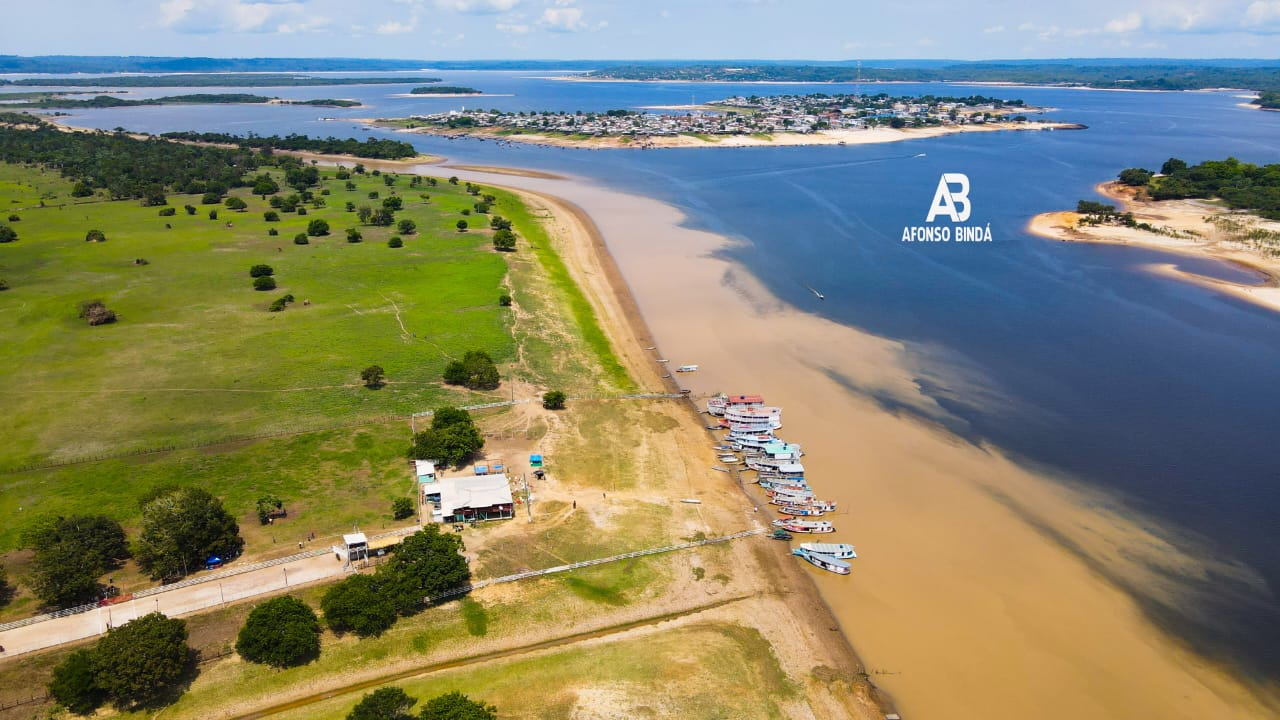 Bancos de areia dificultam navega&ccedil;&atilde;o de embarca&ccedil;&otilde;es no munic&iacute;pio - Foto: Afonso Binda