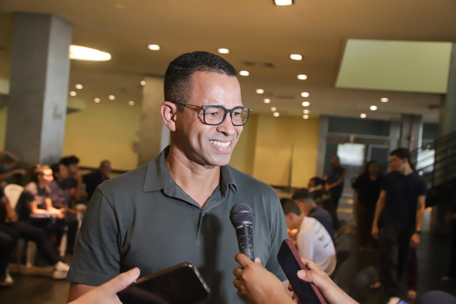 Secret&aacute;rio de Estado de Desporto e Lazer, Jorge Oliveira, discursou durante assinatura do patroc&iacute;nio. Foto: Julcemar Alves/ Sedel