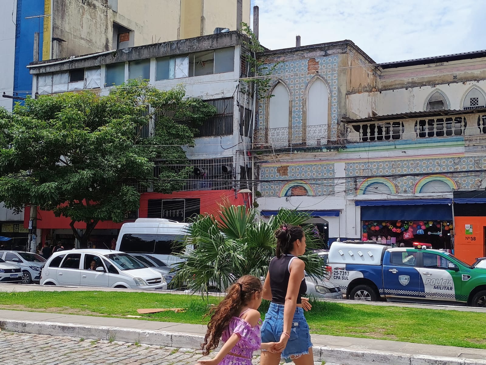 Fogo foi controlado sem provocar grandes danos - Foto: Jander Robson/Portal do Holanda