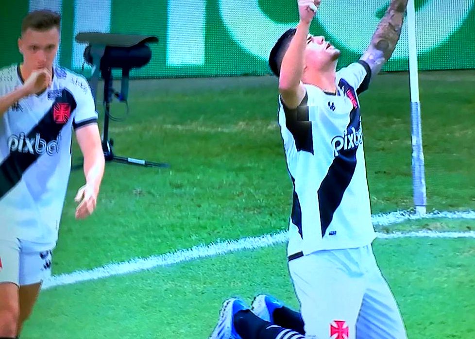Gabriel Pec marcou o segundo gol do Vasco - Foto: Reprodu&ccedil;&atilde;o