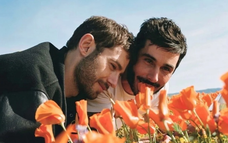 Julian Morris e Landon Ross em clima de romance - Foto: Reprodu&ccedil;&atilde;o/Instagram