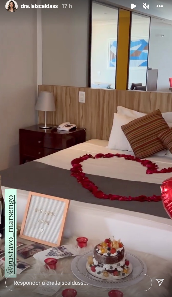 Quarto de hotel de La&iacute;s e Gustavo 