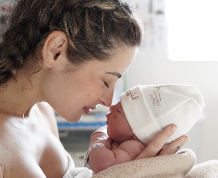 Tamy e o filho Otto - Foto: Thalita Castanha 