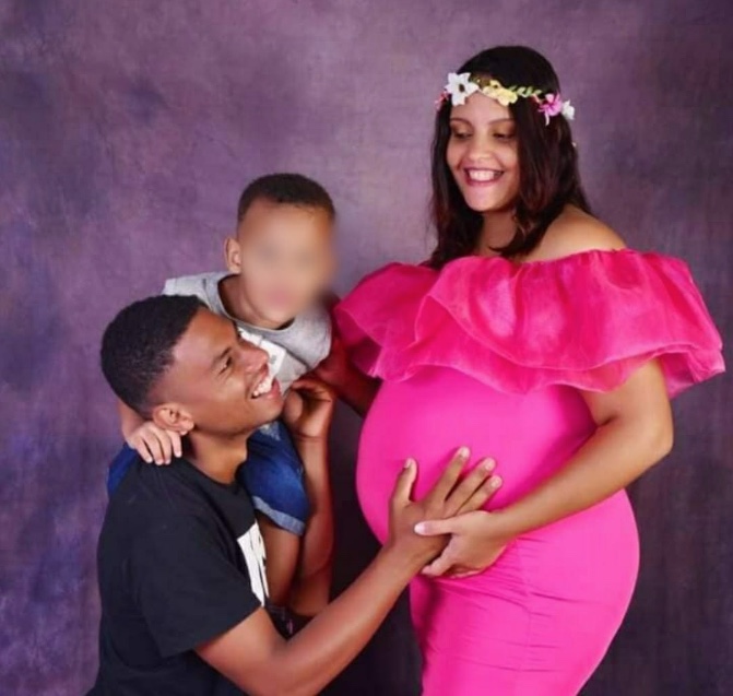 V&iacute;tima Marcos segurando o filho Benjamyn e a suspeita Kelly gr&aacute;vida de Rosymary - Foto: Reprodu&ccedil;&atilde;o Facebook