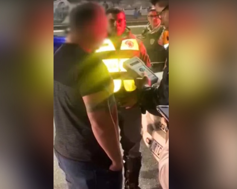 Motorista do carro se negou a fazer teste do baf&ocirc;metro ap&oacute;s o acidente &mdash; Foto: Reprodu&ccedil;&atilde;o