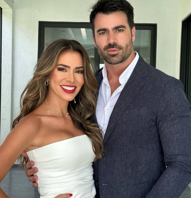Adriana Sant'Anna &eacute; casada com o ex-BBB Rodrig&atilde;o - Foto: Reprodu&ccedil;&atilde;o/Instagram