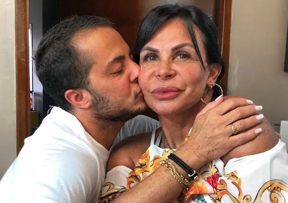 Thammy e a m&atilde;e Gretchen - Foto: Reprodu&ccedil;&atilde;o/Instagram