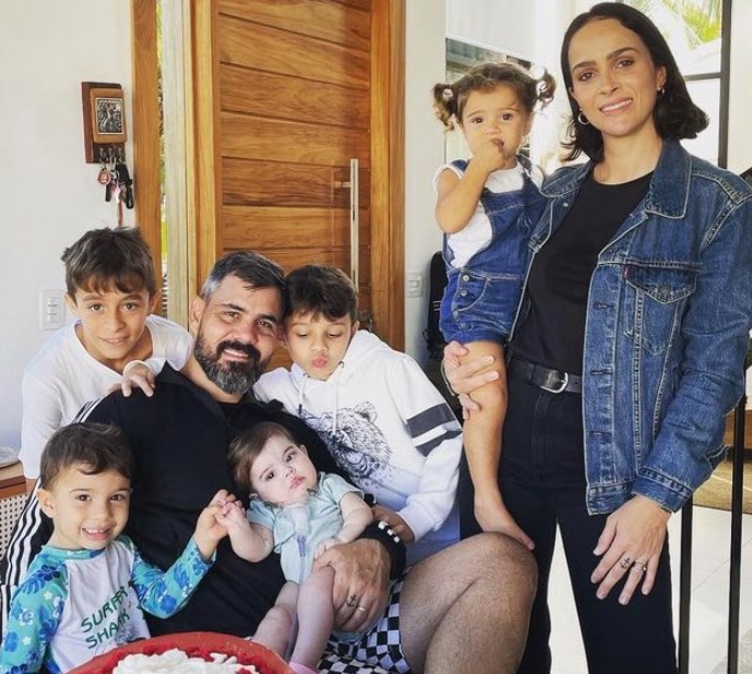 Fam&iacute;lia Cazarr&eacute; - Foto: Reprodu&ccedil;&atilde;o/Instagram