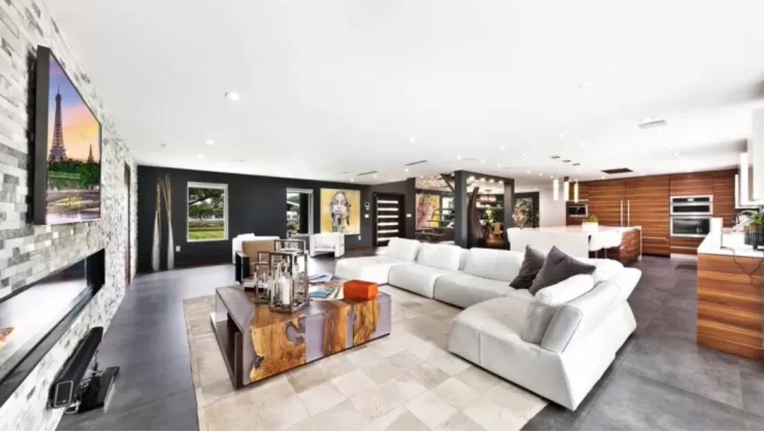 Foto: Eric Igualada/ONE Sotheby's International Realty/TMZ