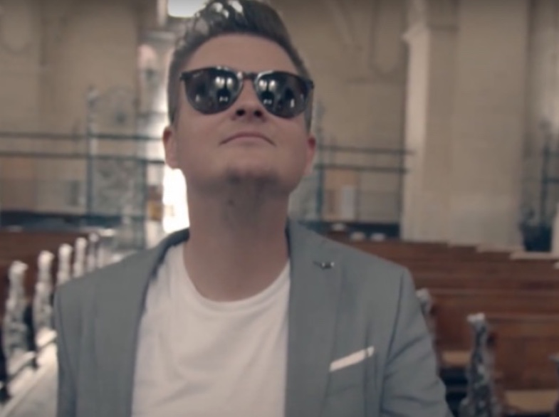 Influencer Kamil Barto&scaron;ek - Imagem: Reprodu&ccedil;&atilde;o