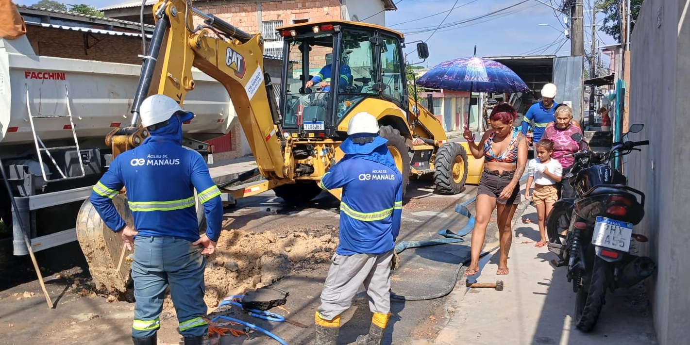 Servi&ccedil;os da &Aacute;guas de Manaus acumulam falhas e dificultam vida de passageiros - Foto: Ronaldo Siqueira/Portal do Holanda