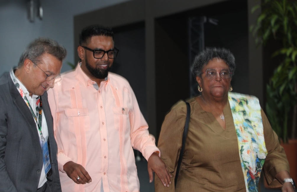 Primeira-ministra de Barbados, Mia Mottley e presidente da Guiana, Irfaan Ali - Foto: Ronaldo Siqueira/PORTAL DO HOLANDA