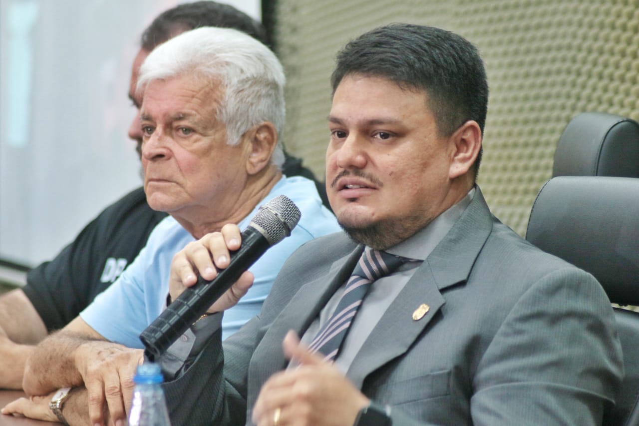 Delegado Henrique Brasil - Foto: Jander Robson/Portal do Holanda