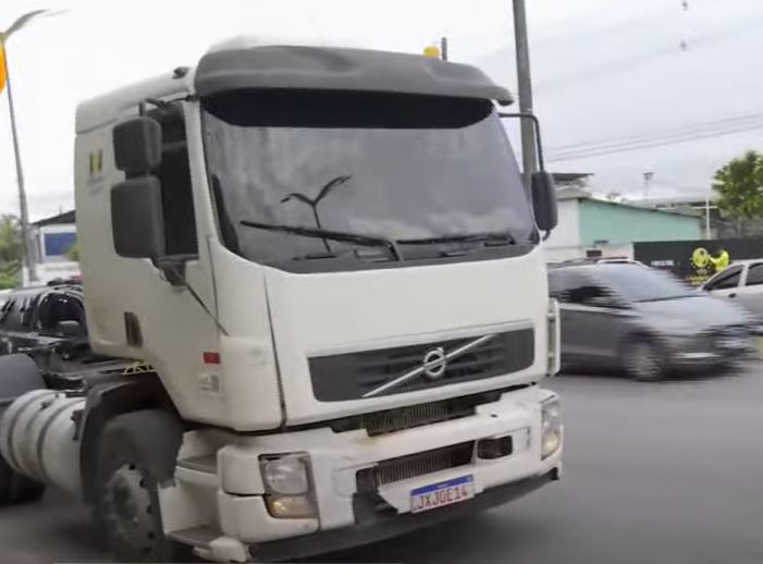 Cavalo mec&acirc;nico que atropelou a v&iacute;tima