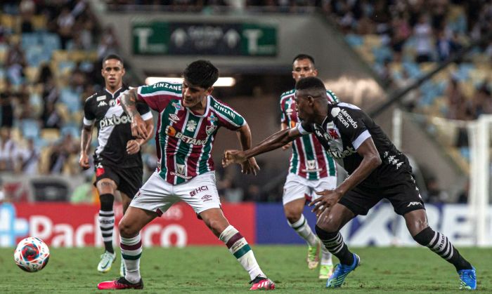 Fluminense escala Cano contra o Vasco - Foto: Marcelo Gon&ccedil;alves/Divulga&ccedil;&atilde;o FFC