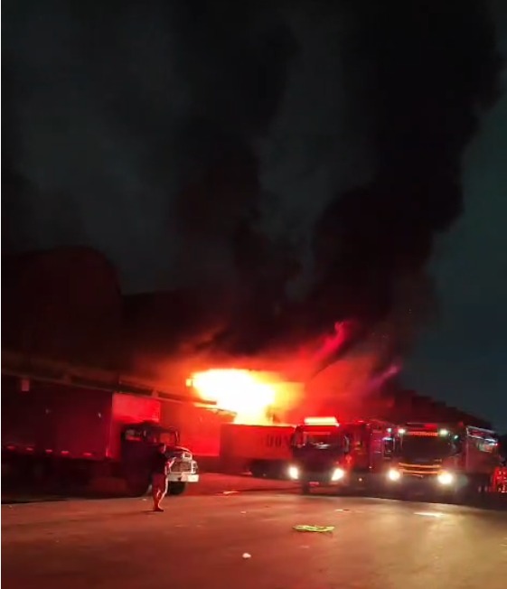 Foto: Reprodu&ccedil;&atilde;o X