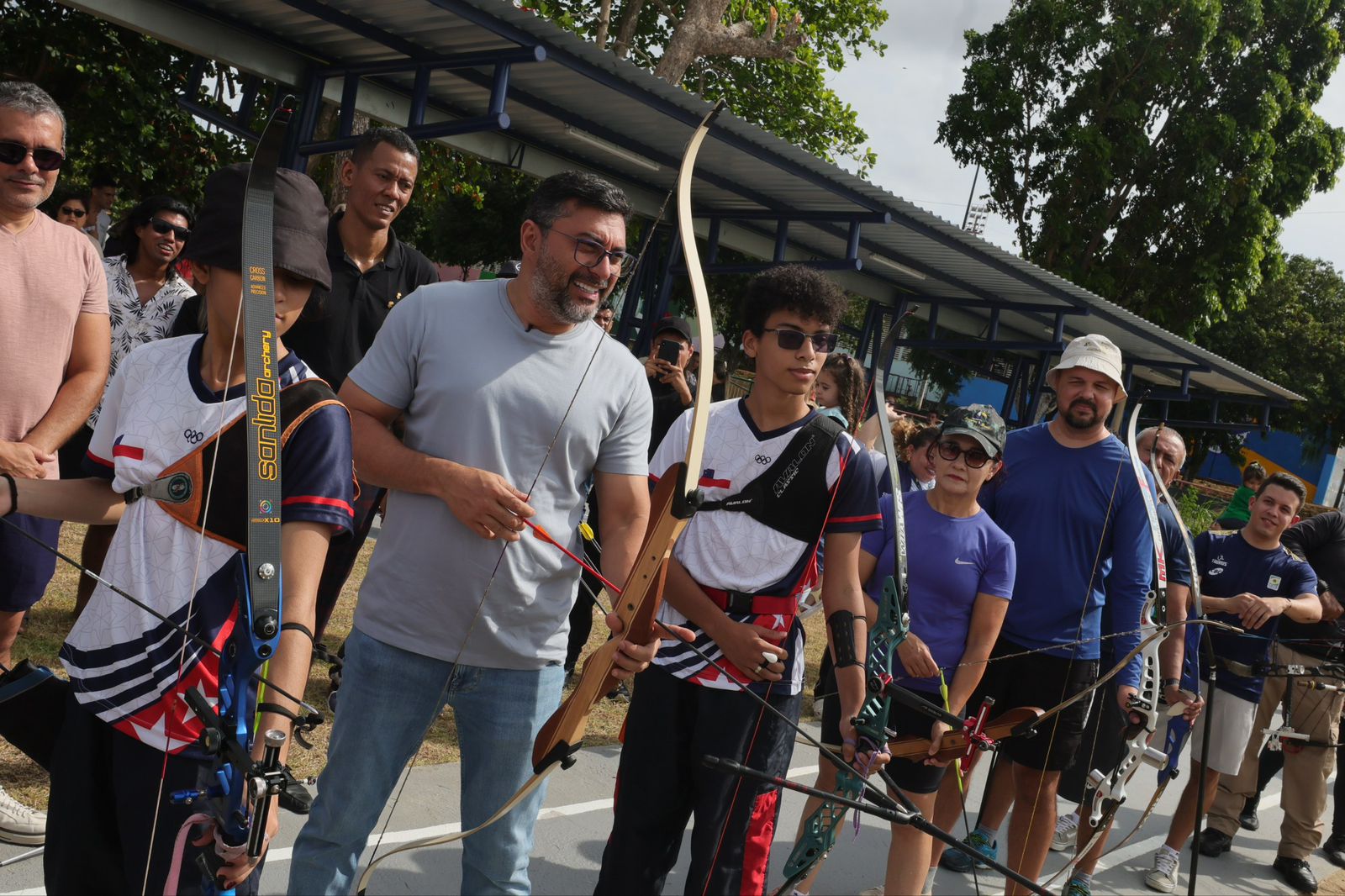 Governador_Wilson_Lima_inaugura_projeto_Vila_Aberta_para_Todos_e_amplia_acesso_ao_esporte_no_Amazonas_2_foto_Alex_Pazuello_Antonio_Lima_Mauro_Neto_Secom.jpeg