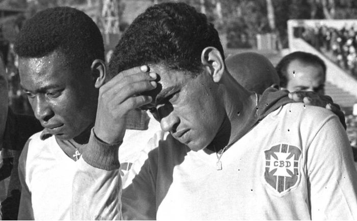 Pel&eacute; e Garrincha, em 1962 - Foto: Reprodu&ccedil;&atilde;o