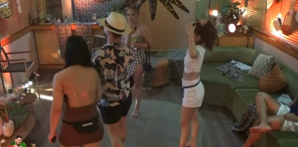 Tripulantes: Gabriel troca farpas com Marimar - Reprodu&ccedil;&atilde;o: A Bordo 2025 - Acritica